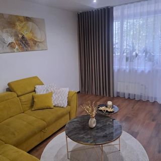 #spokojnýzákazníkjeprenásnaj🙏 #inspiraciabyvania #dekorstudio #dakujeme❤️ #wave #pravidelnevlny #zavesyvelvet...